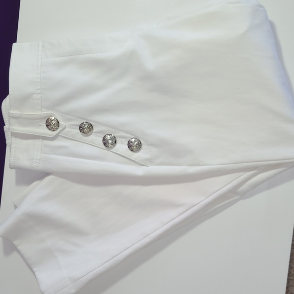 WhiteHouse Black Market  off White  pants 2 front pockets Silver Buttons 8P used - Picture 4 of 16